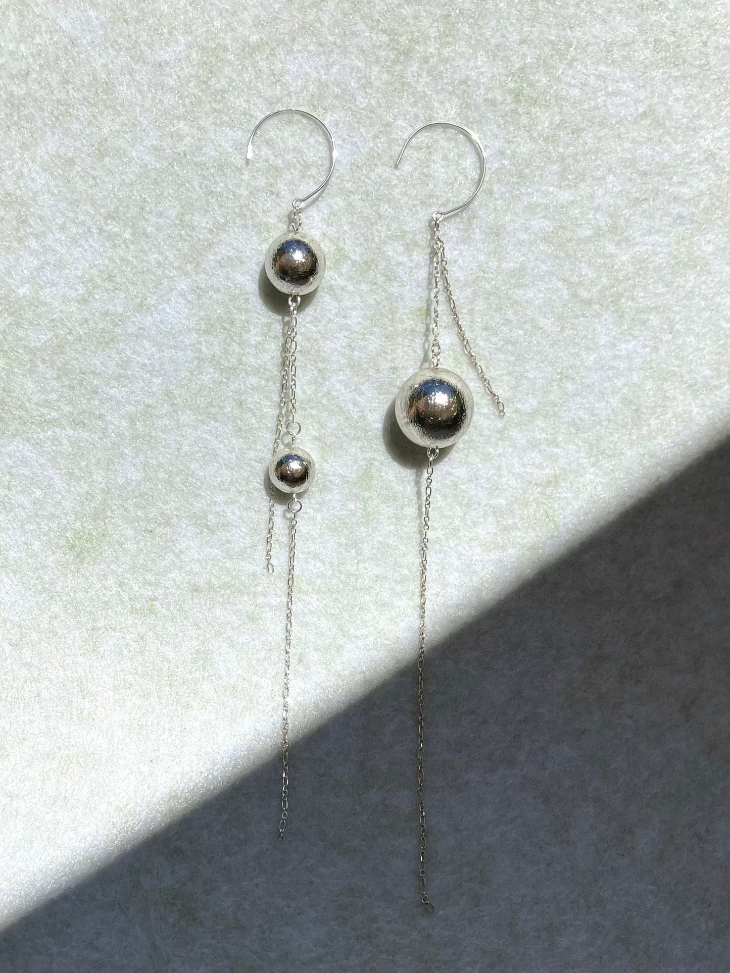 Asymmetric Drop - Silver Foil - Umber Shade