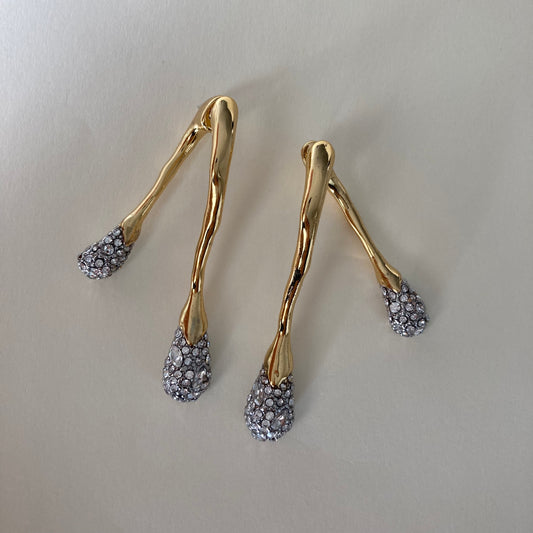 Long water drop Earrings with Sparkle diamond