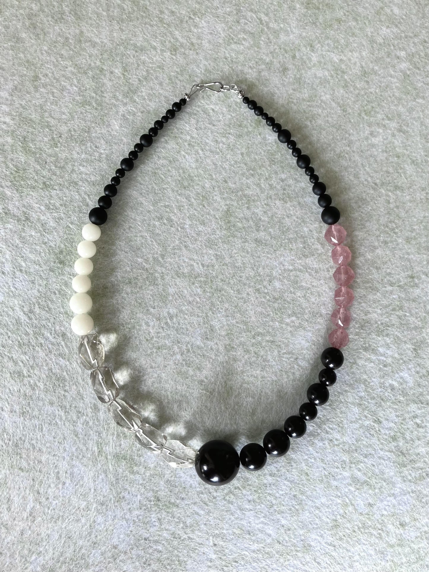 Abstract Bodhi & Crystal Necklace - Umber Shade