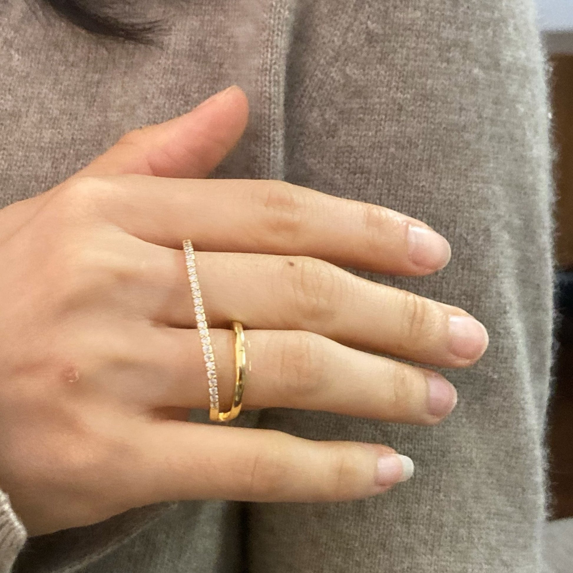 Double finger pave diamond band Ring - Umber Shade