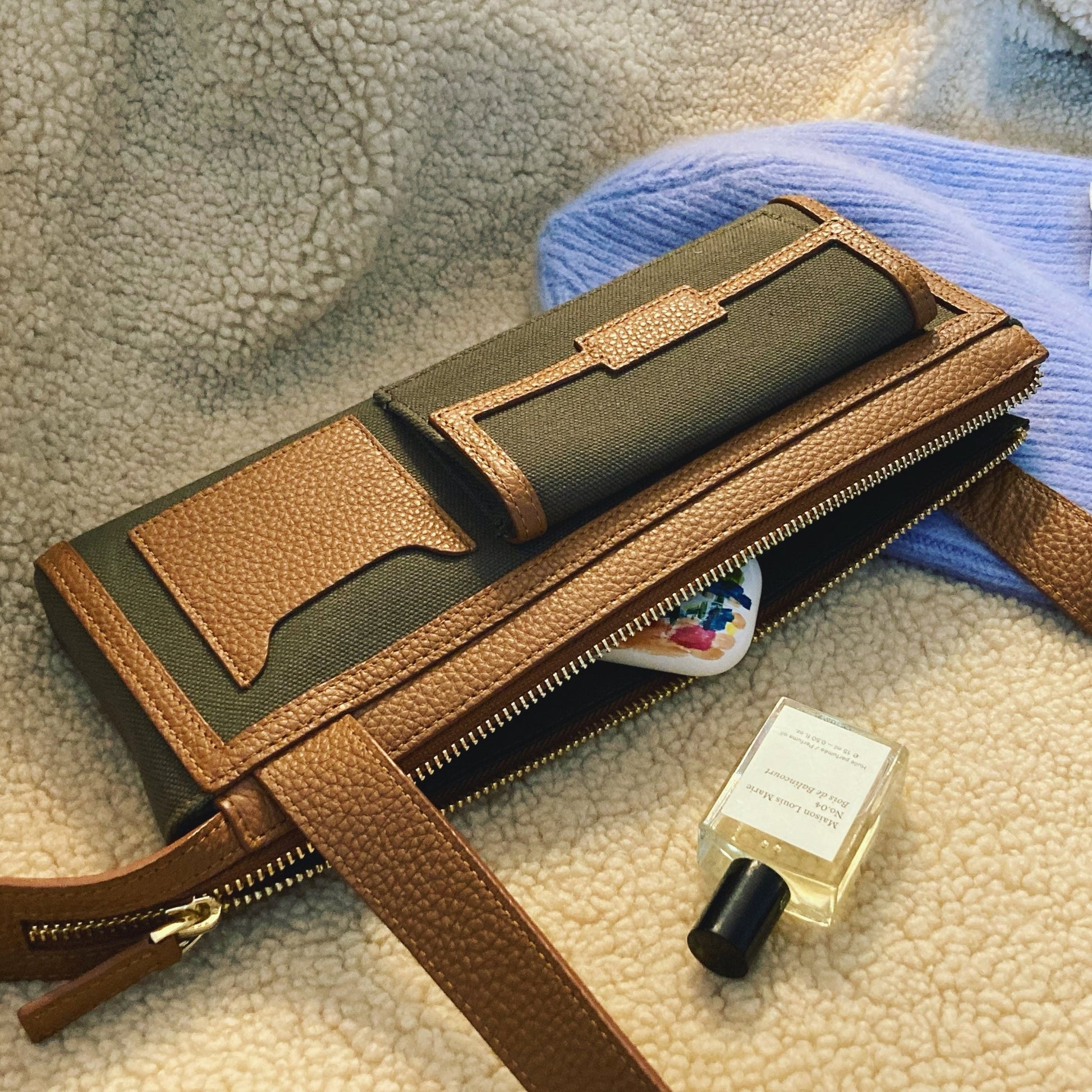 Kurashiki canvas shoulder Bag - Umber Shade