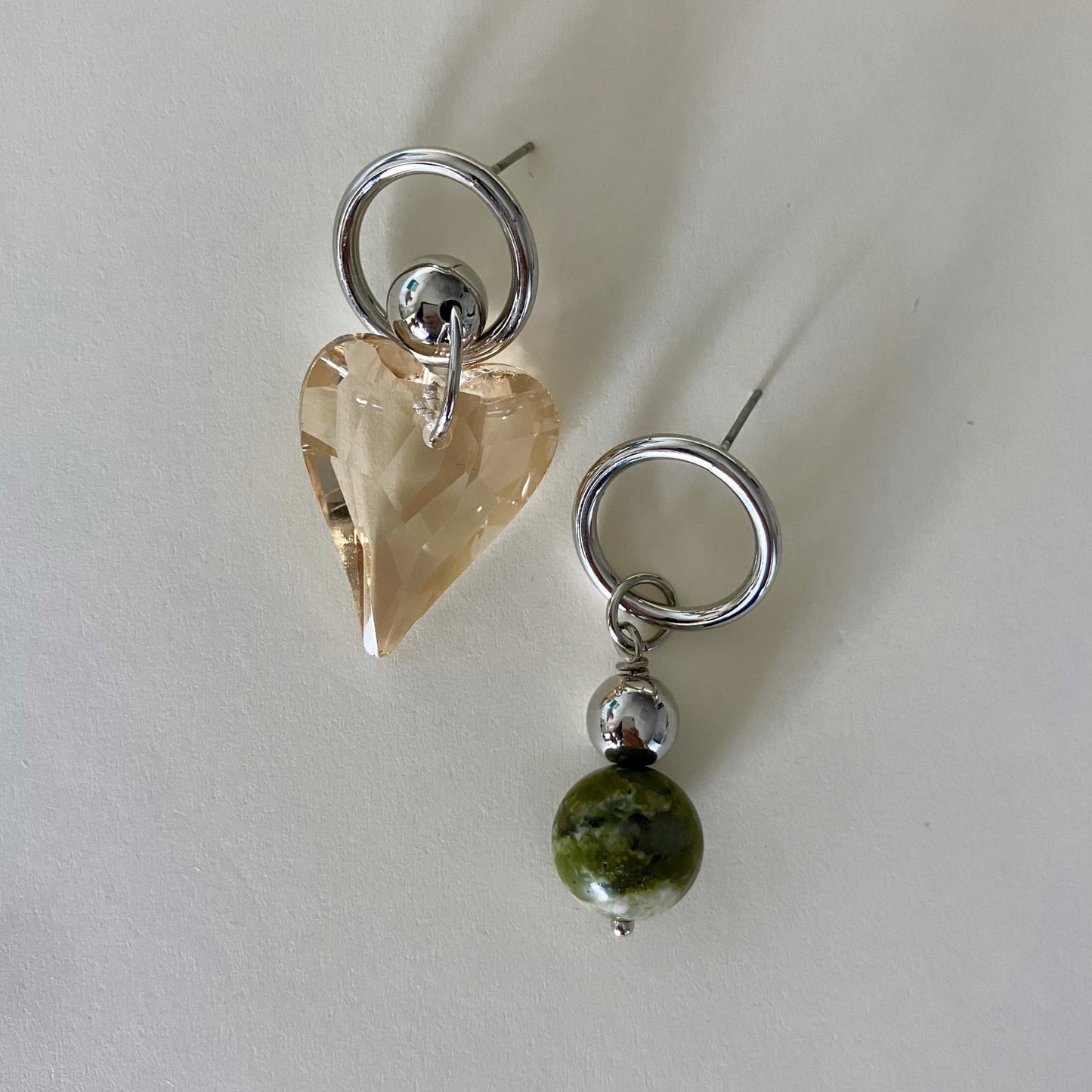 Mismatched crystal heart & natural stone earrings - Umber Shade